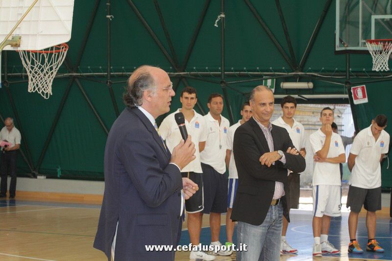 110924 basket 137_tn.jpg